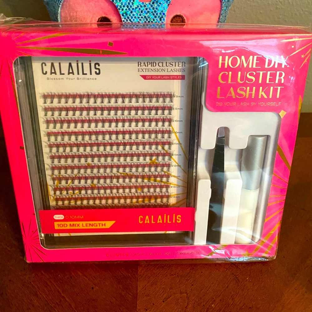 NWT Home DIY Calailis Cluster Lash Kit